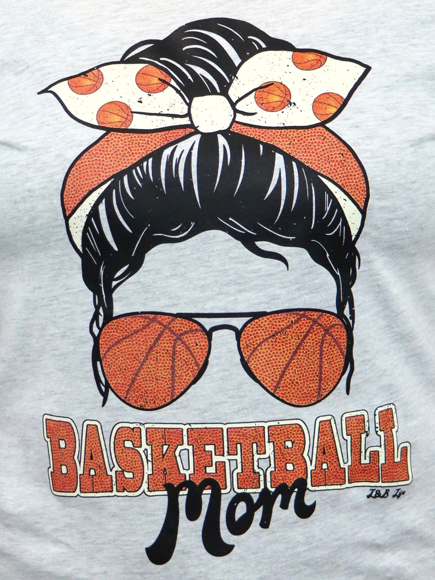 Bandana Basketball Mom Short Sleeve Tee- Ash